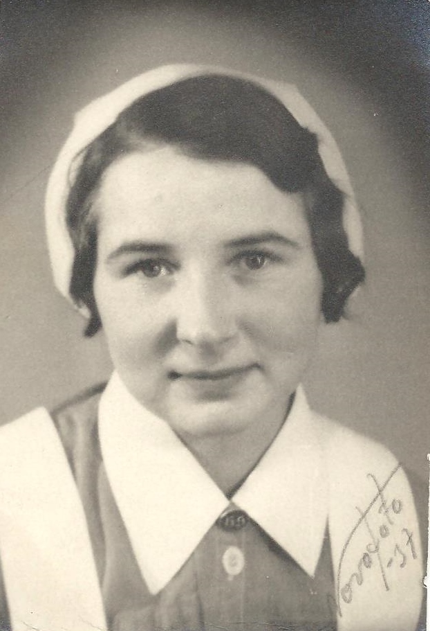 Maire Koiviston sodan aikana alkanut sairanhoitajan ura kesti läpi elämän. 