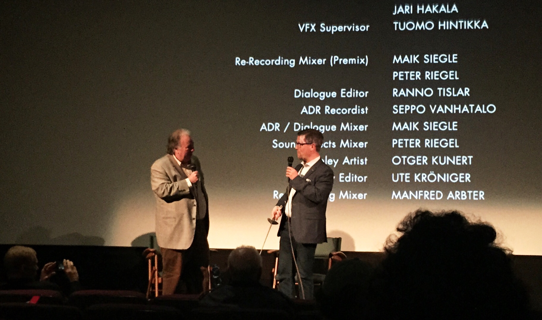 Ohjaaja Klaus Häröä haastateltiin Santa Monicassa Miekkelija-elokuvan ensi illassa Yhdysvalloissa.